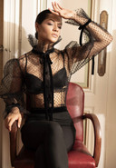 Chemise noire transparente En Plumetis