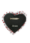 broche coeur en plumetis rouge arrière