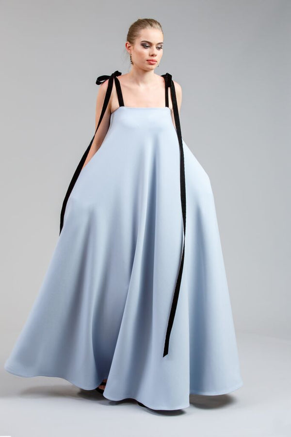 Robe en laine bleue